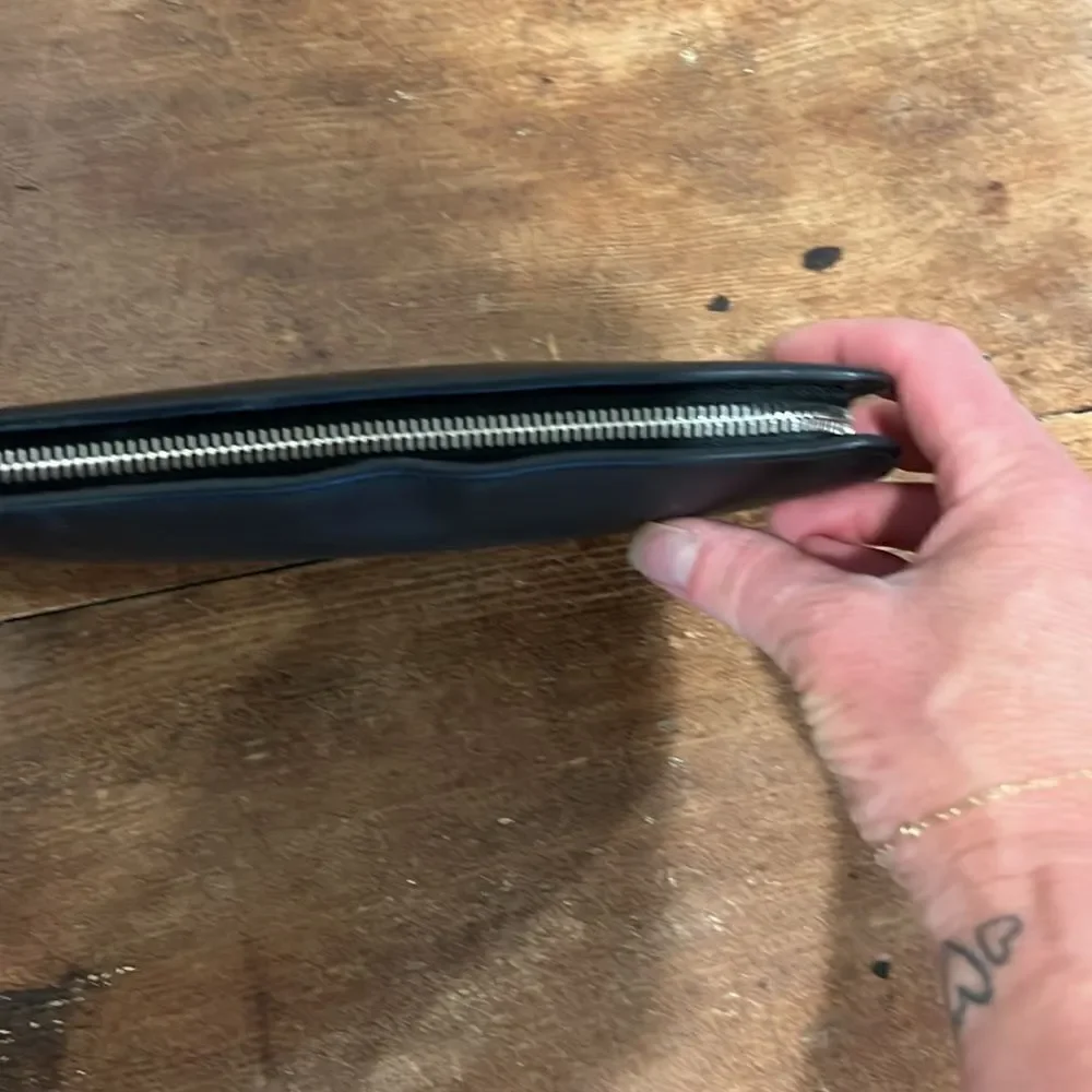 Saint Laurent Continental Wallet - Picture 3 of 7